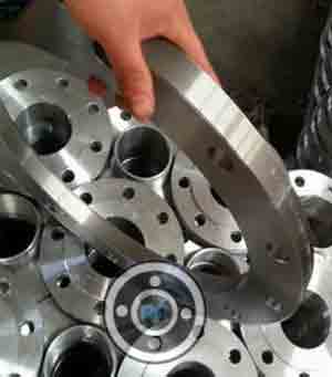 EN 1092-1 TYPE 34 Weld-neck collar