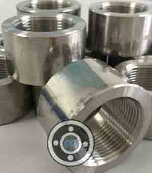 UNS N08800 Threaded Fittings